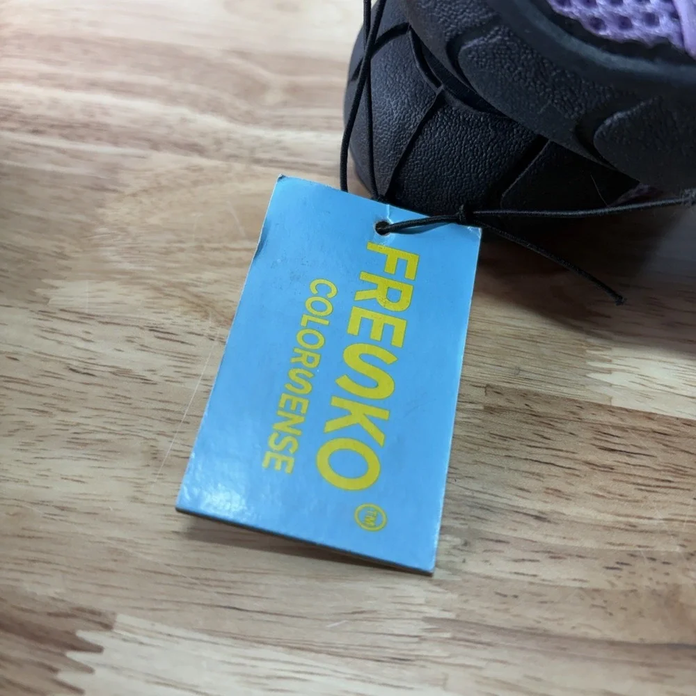 NEW! Fresko  Colorsense Water Shoes US 6 Size Slip on L2109